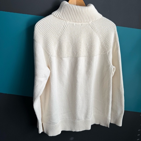 L.L. Bean Cream Knit Sweater - Picture 7 of 12